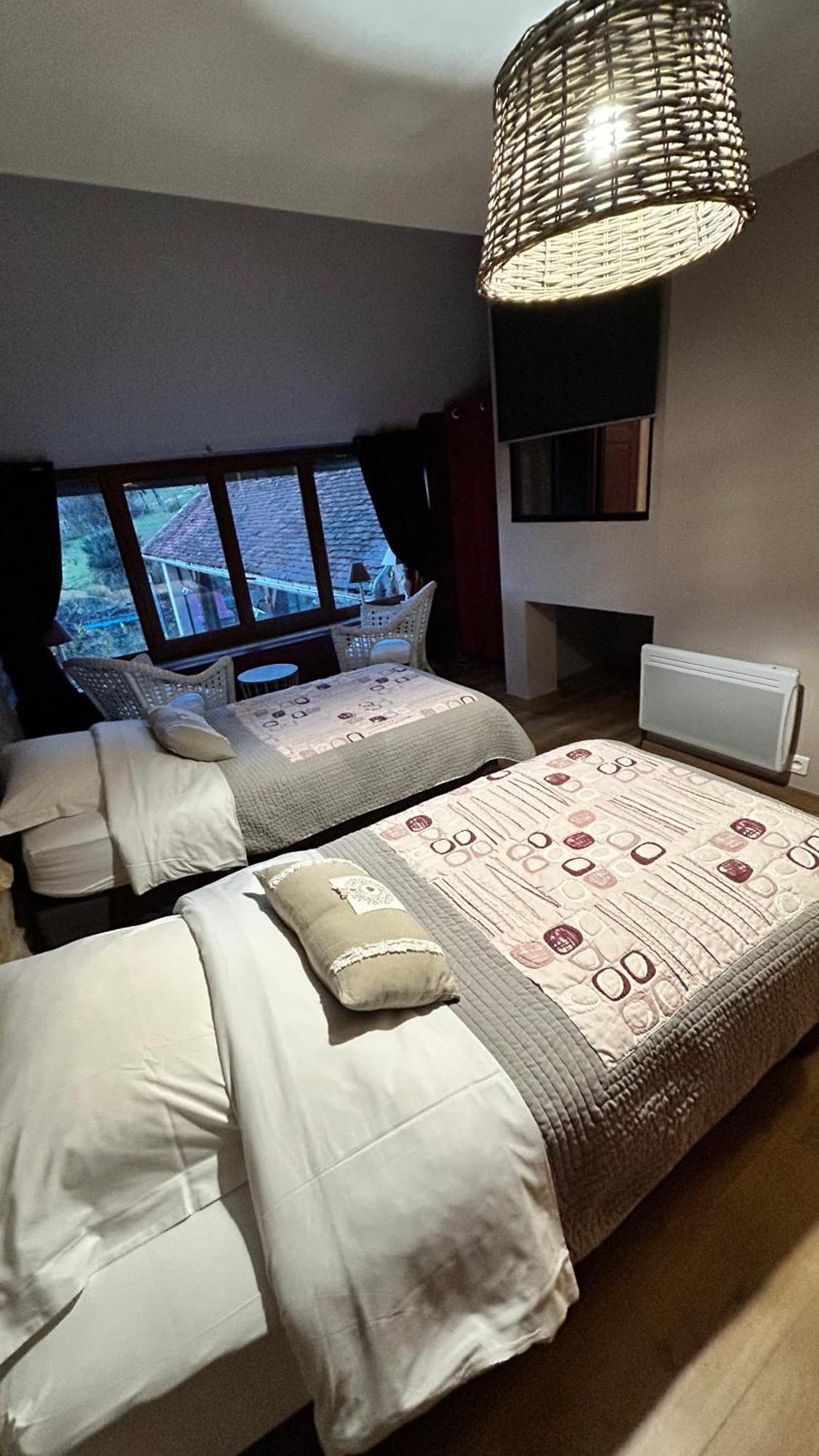 Bed and Breakfast Le D'Tour Gourmand Toulouse-le-Chateau Экстерьер фото