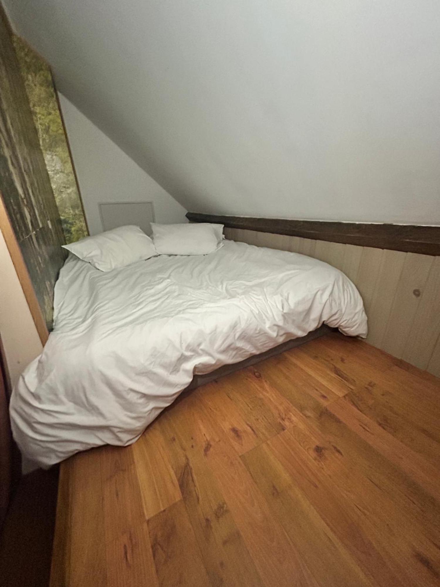 Bed and Breakfast Le D'Tour Gourmand Toulouse-le-Chateau Экстерьер фото